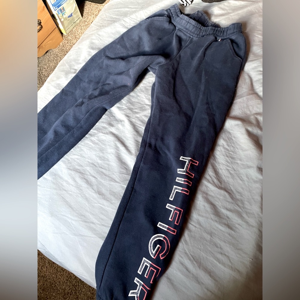 Girls Tommy Hilfiger joggers/sweats